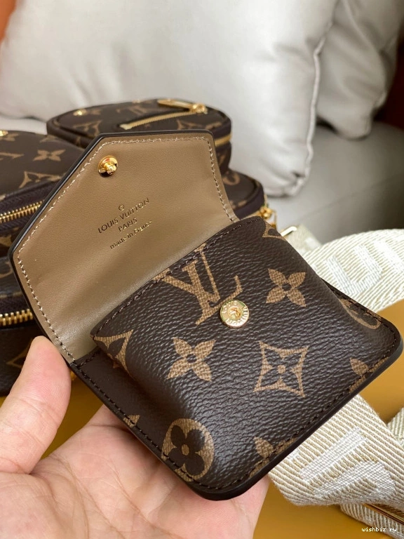 WIS CROSSBODY LOUIS UTILITY VUITTON 0208
